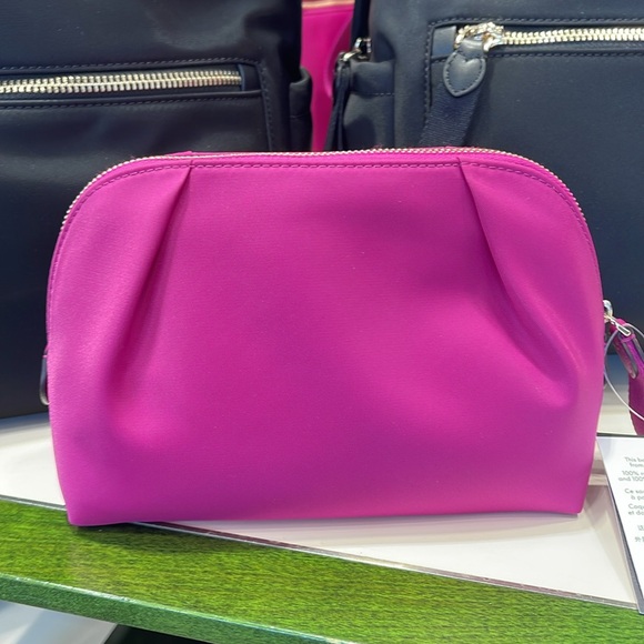 Kate Spade Chelsea Nylon Cosmetic Bag
Baja Rose
NWT - Picture 14 of 16